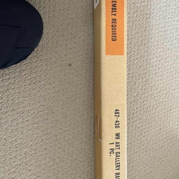 Crate and barrel kids, white art gallery rail , NEW in box - Picture 3 of 3